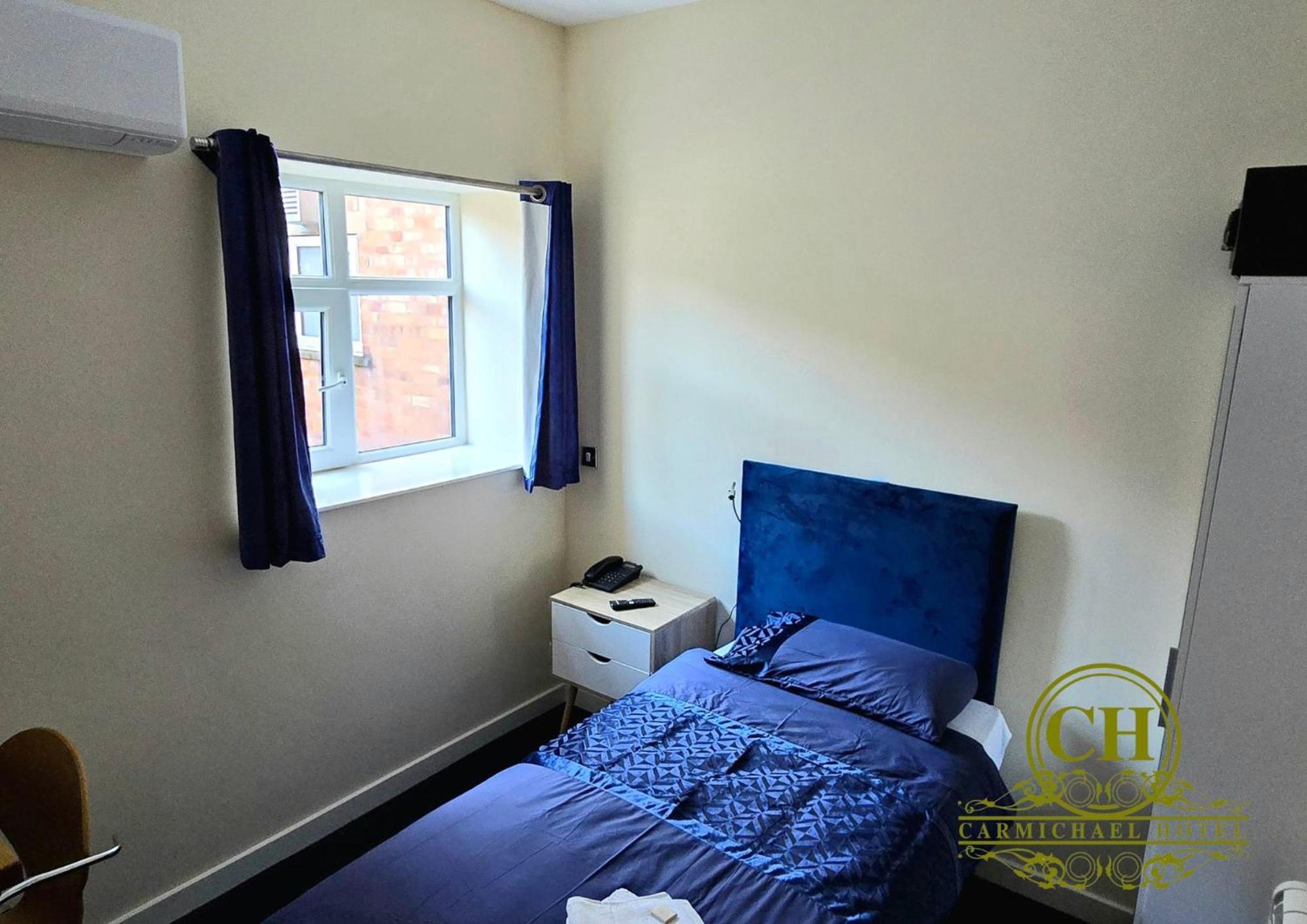 Отель The Carmichael - Hull Centre 4*